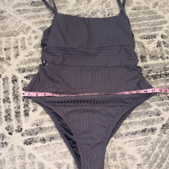 Dark Gray Ribbed One Piece Swimsuit Women Large Shade & Shore - Picture 5 of 10